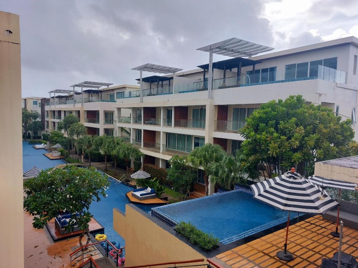 The Pelican Krabi Luaran gambar